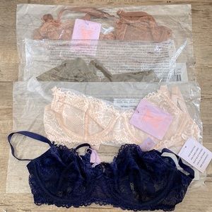 Bundle Savage x Fenty Unlined Lace Bras